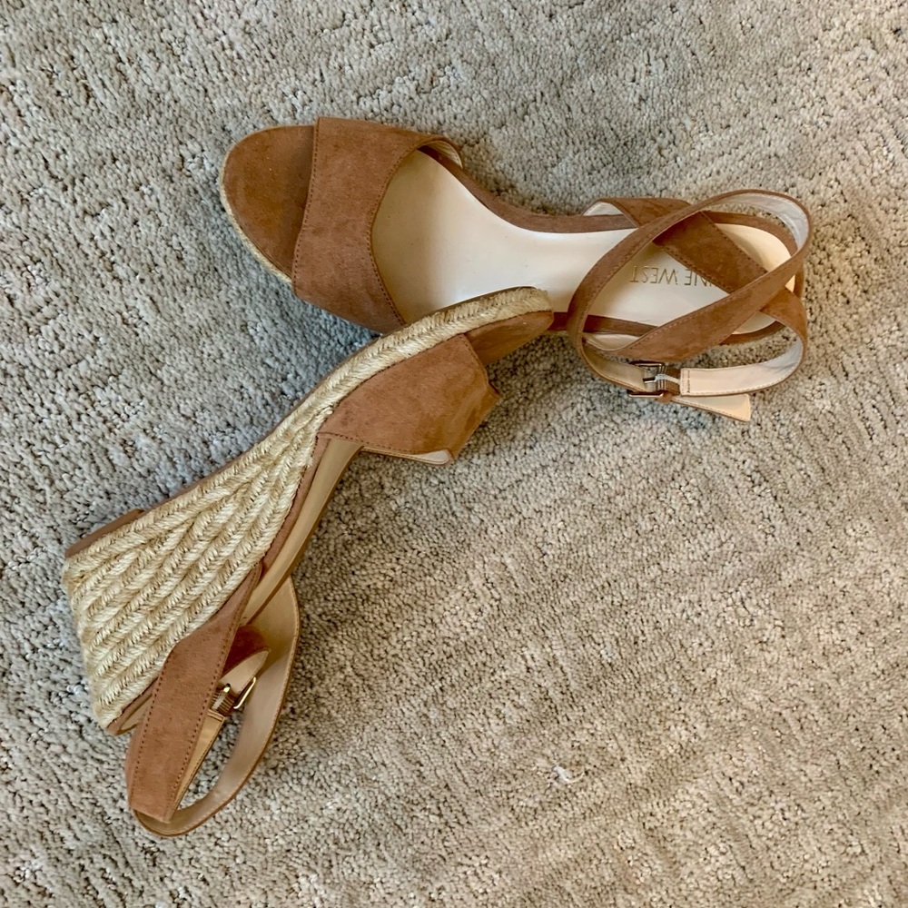 NINE WEST Suede Platform Sandals
